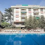 Appartement & Pool 2 *