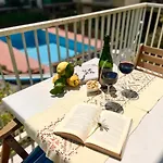 Appartement & Pool 2 Sorrento