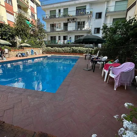 & Pool 2 * Sorrento